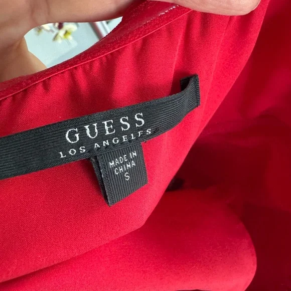 GUESS Red Pleated Off-Shoulder Top - Picture 9 of 10